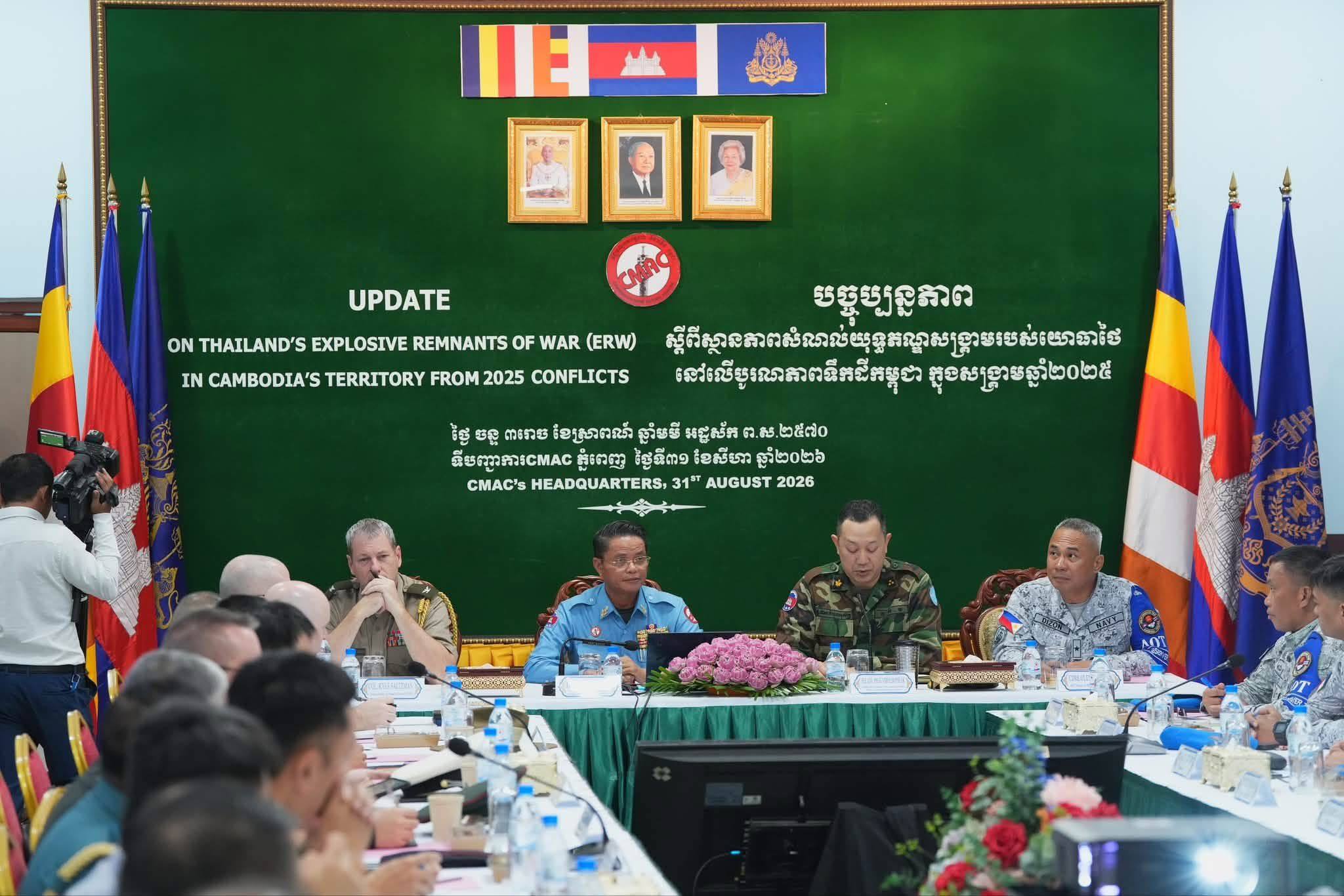 ស៊ីម៉ាក់ ប្រាប់អ្នកសង្កេតការណ៍អាស៊ាន និងអនុព័ន្ធយោធាបរទេសថា ផ្ទៃដីជិត ៤០ម៉ឺនហិចតារងផលប៉ះពាល់ដោយសារសំណល់យុទ្ធភណ្ឌរបស់យោធាថៃ