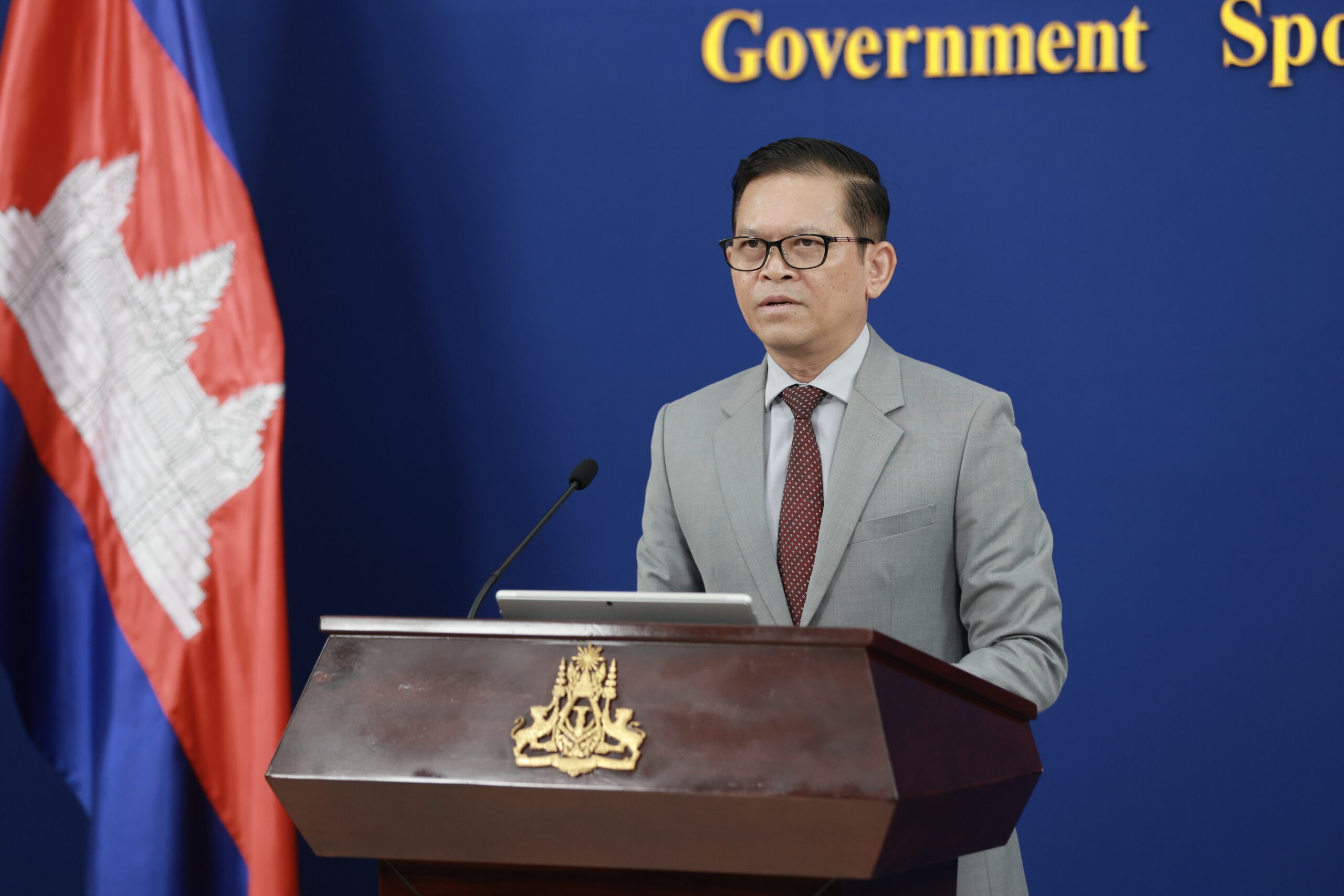 អ្នកនាំពាក្យរាជរដ្ឋាភិបាល​បញ្ជាក់ពីកិច្ចការពារអធិបតេយ្យភាពជាតិ បូរណភាពទឹកដី និងប្រជាជន