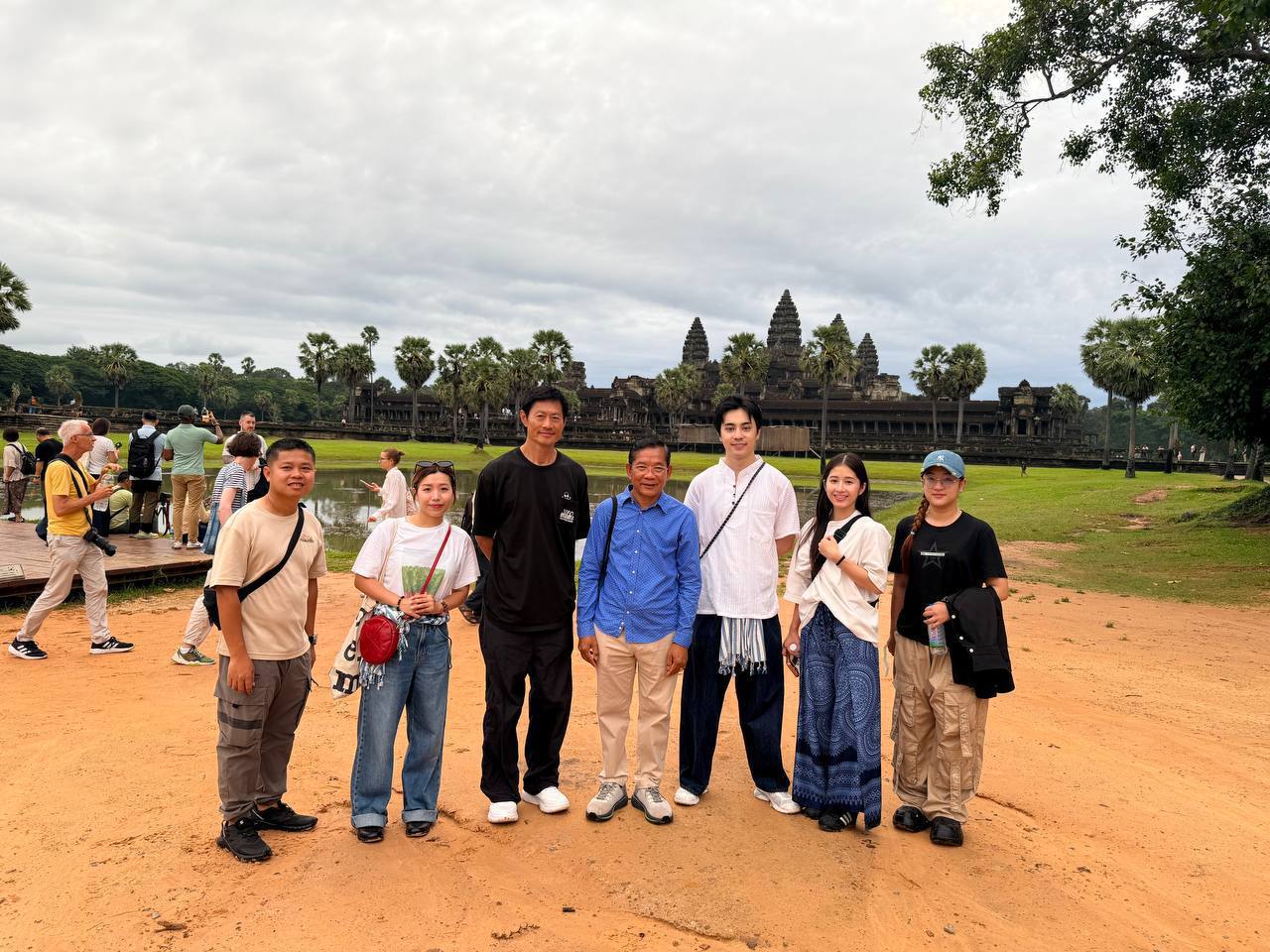 កម្ពុជាស្វាគមន៍វត្តមានតារាសម្ដែងល្បីៗពីហុងកុងមកកាន់ទឹកដីអង្គរ