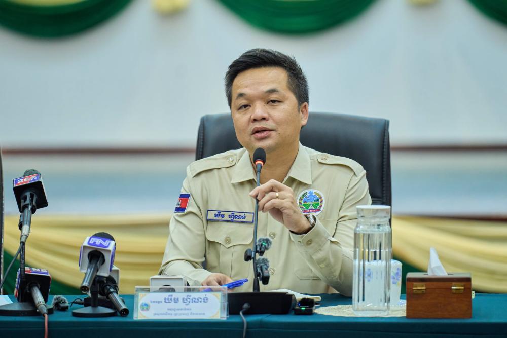 ឯកឧត្តម ឃឹម ហ្វីណង់៖ កម្ពុជាបំបែកកំណត់ត្រាប្រវត្តិសាស្ត្រ នៃការនាំចេញអង្ករច្រើនជាង ១លានតោន