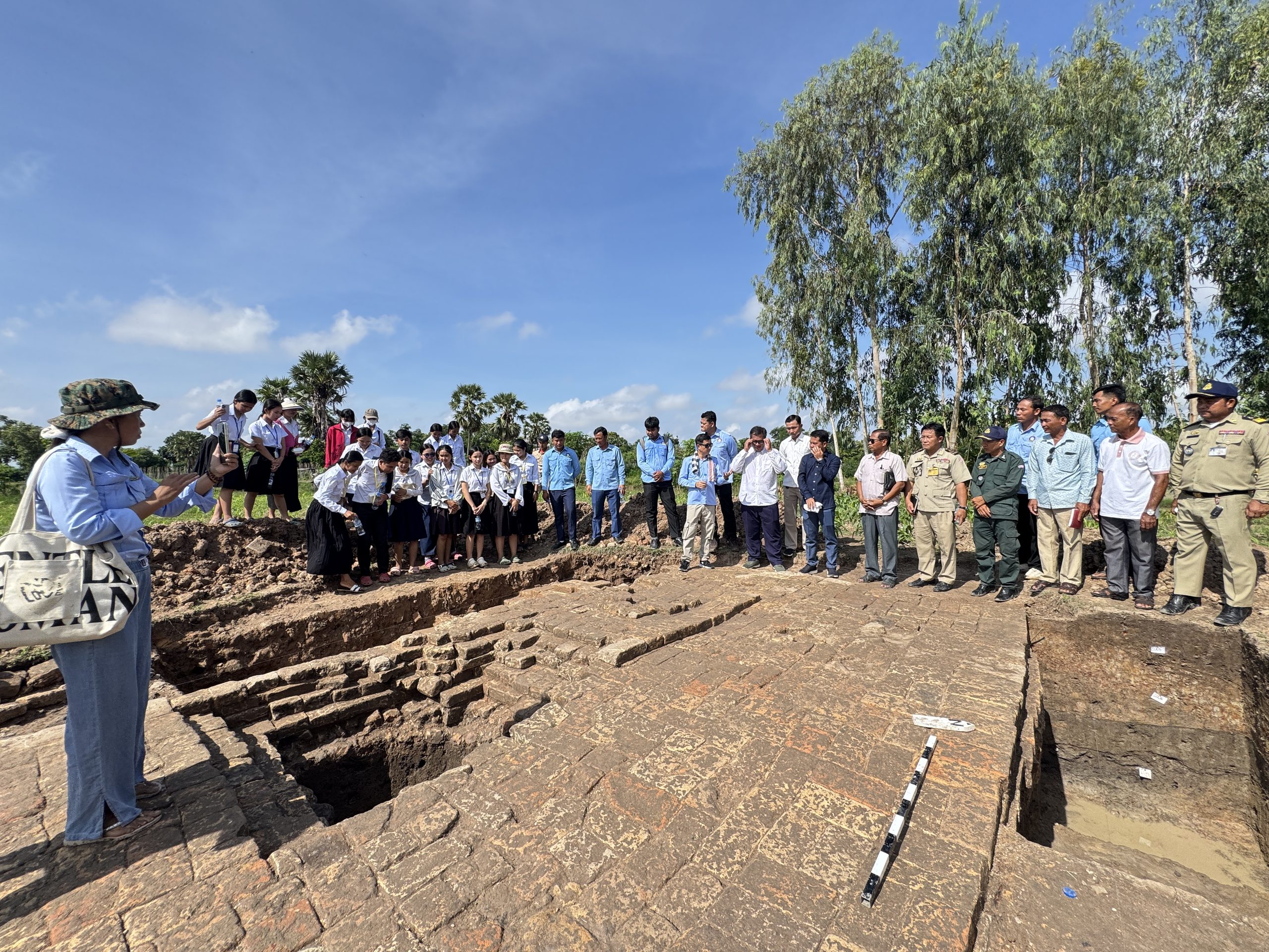 កំណាយស្រាវជ្រាវនៅ «ទួលយាយពុត» ខេត្តតាកែវ បង្ហាញភស្តុតាងប្រវត្តិសាស្ត្រសម័យនគរភ្នំ និងចេនឡា