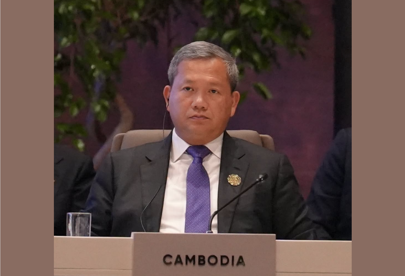 សម្តេចធិបតី ហ៊ុន ម៉ាណែត ផ្តល់នូវជម្រើសបន្ថែមមួយទៀត ក្នុងករណីដែលលោក អ៊ុំ សំអាន ខ្លាចមិនហ៊ានមកផ្ទាល់