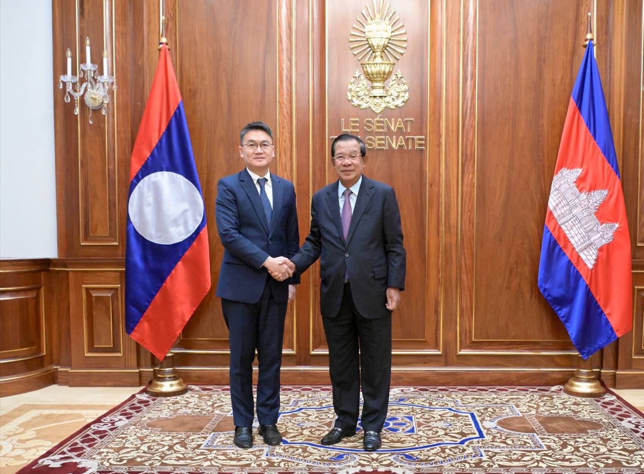 សម្តេចតេជោ គាំទ្រការជំរុញកិច្ចសហប្រតិបត្តិការរវាងយុវជនកម្ពុជា និងឡាវ ឱ្យកាន់តែរីកចម្រើន