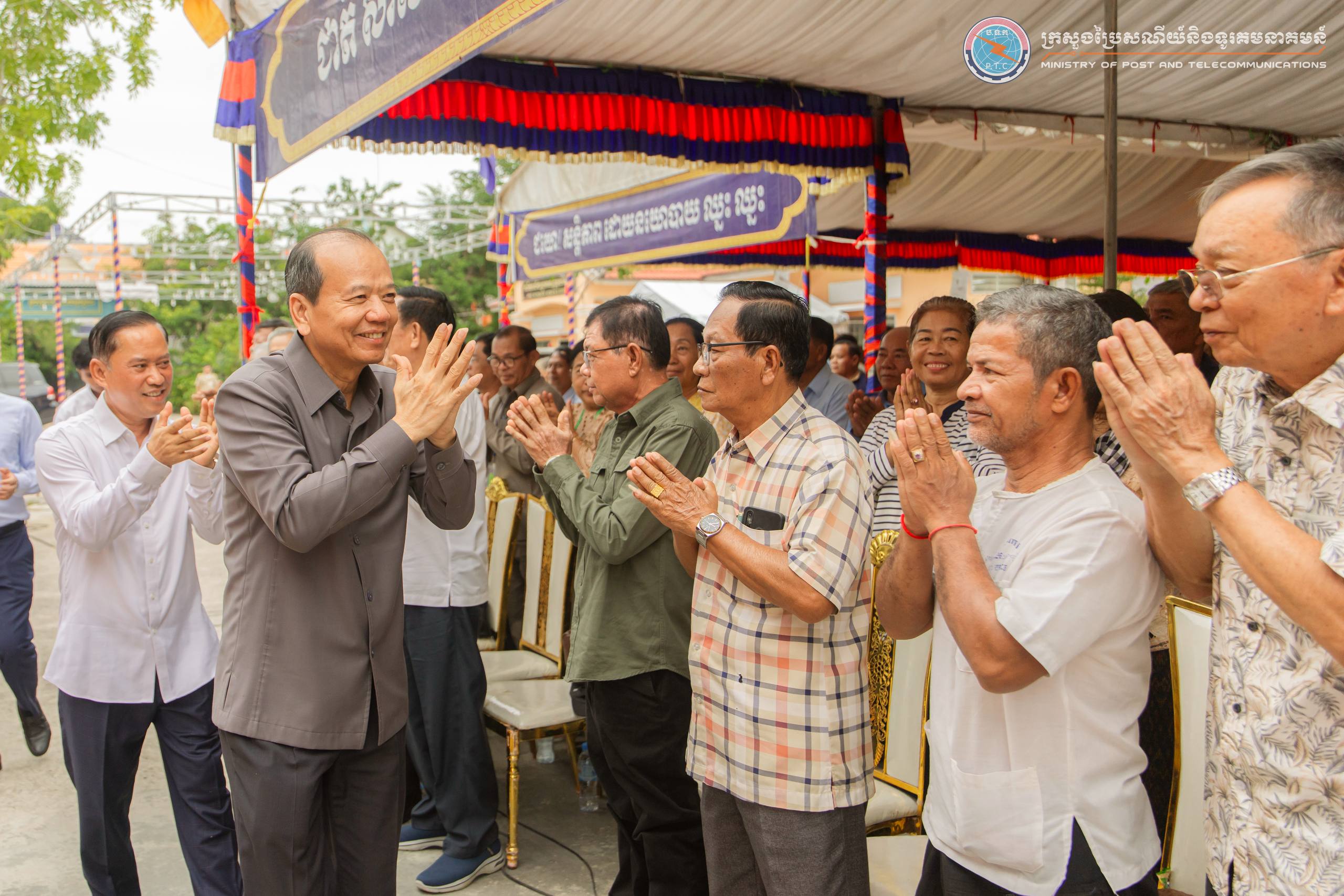 ឯកឧត្តមរដ្ឋមន្រ្តី ជា វ៉ាន់ដេត បានអញ្ជើញជួបសំណេះសំណាលជាមួយអតីតយុទ្ធជន និងនិវត្តជនជាង ១ ៧០០នាក់ នៅខេត្តតាកែវ