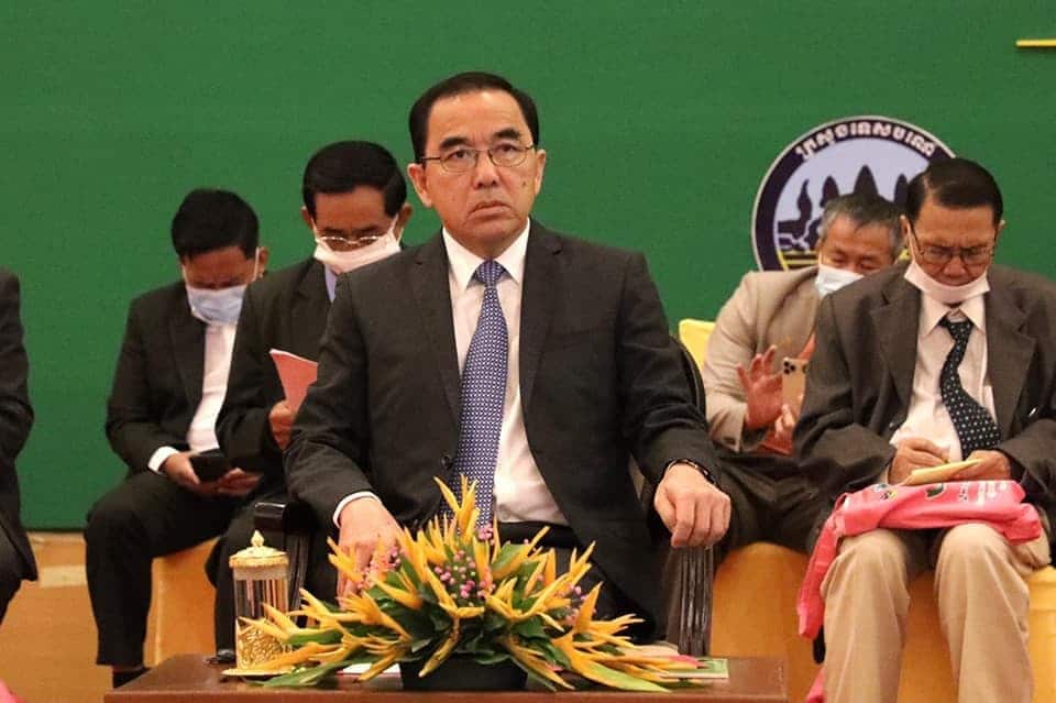 ឯកឧត្តម វេង សាខុន រដ្ឋមន្ត្រីក្រសួងកសិកម្ម រុក្ខាប្រមាញ់ និងនេសាទ