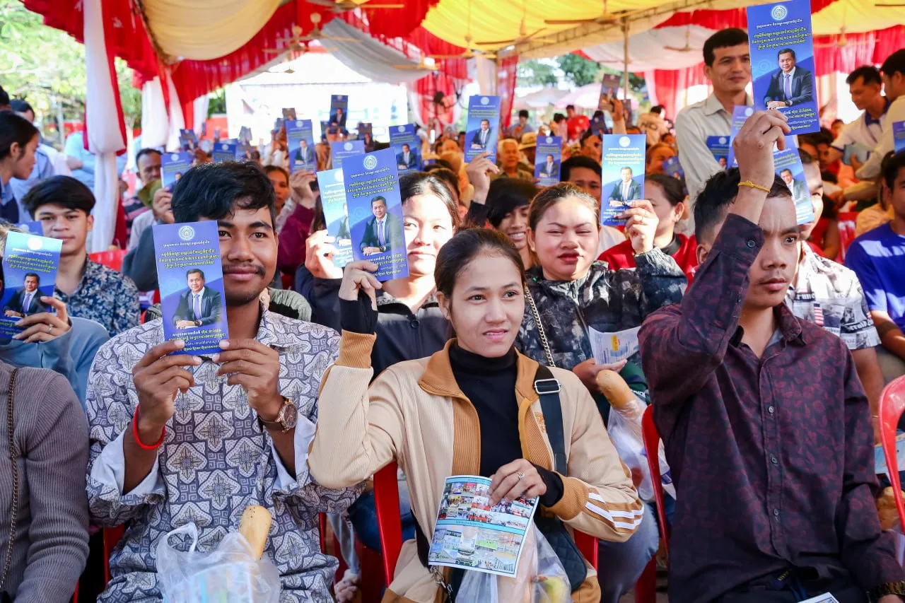 រដ្ឋមន្ត្រីក្រសួងការងារ ៖ អ្នកមានការងារធ្វើក្នុងប្រទេសកើនឡើងដល់ប្រមាណ ១០,៧ លាននាក់