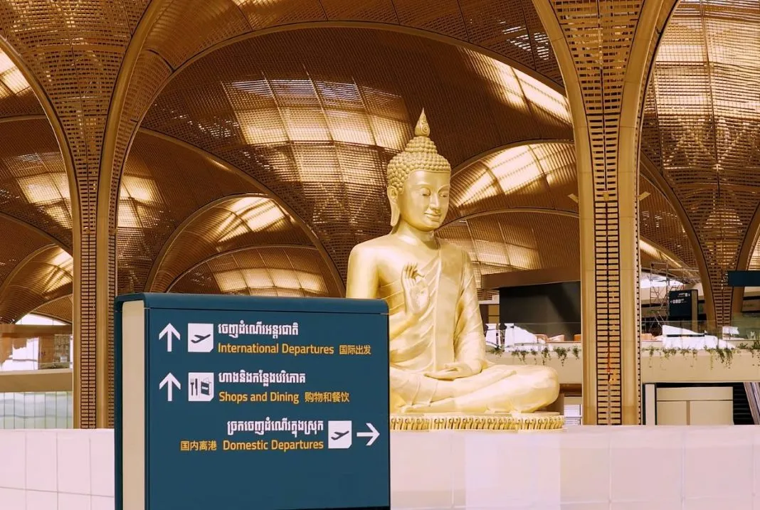 BBC ចុះផ្សាយពីការបើកទ្វារស្វាគមន៍ភ្ញៀរទេសចររបស់កម្ពុជាមានភាពប្រសើរ និងងាយស្រួលជាងមុន