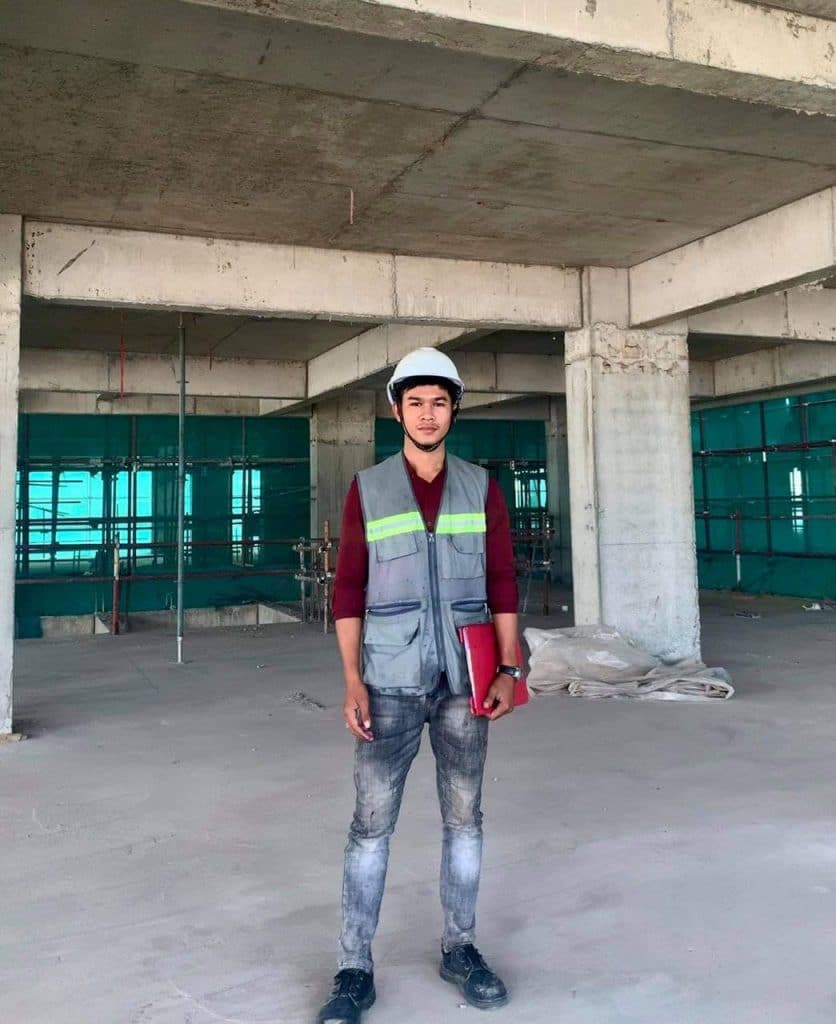 រៀនបណ្តើរធ្វើការងារបណ្តើរ បទពិសោធការងារ