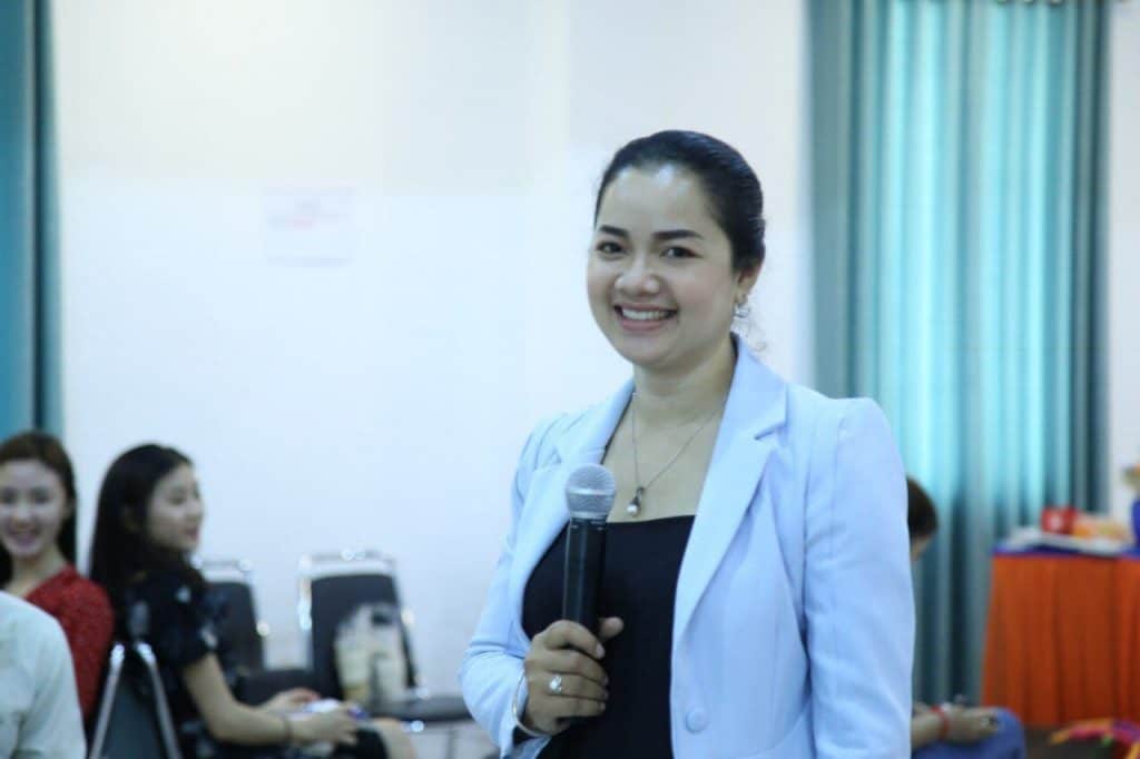 ហិរញ្ញវត្ថុ ប៉ែនបុប្ផា