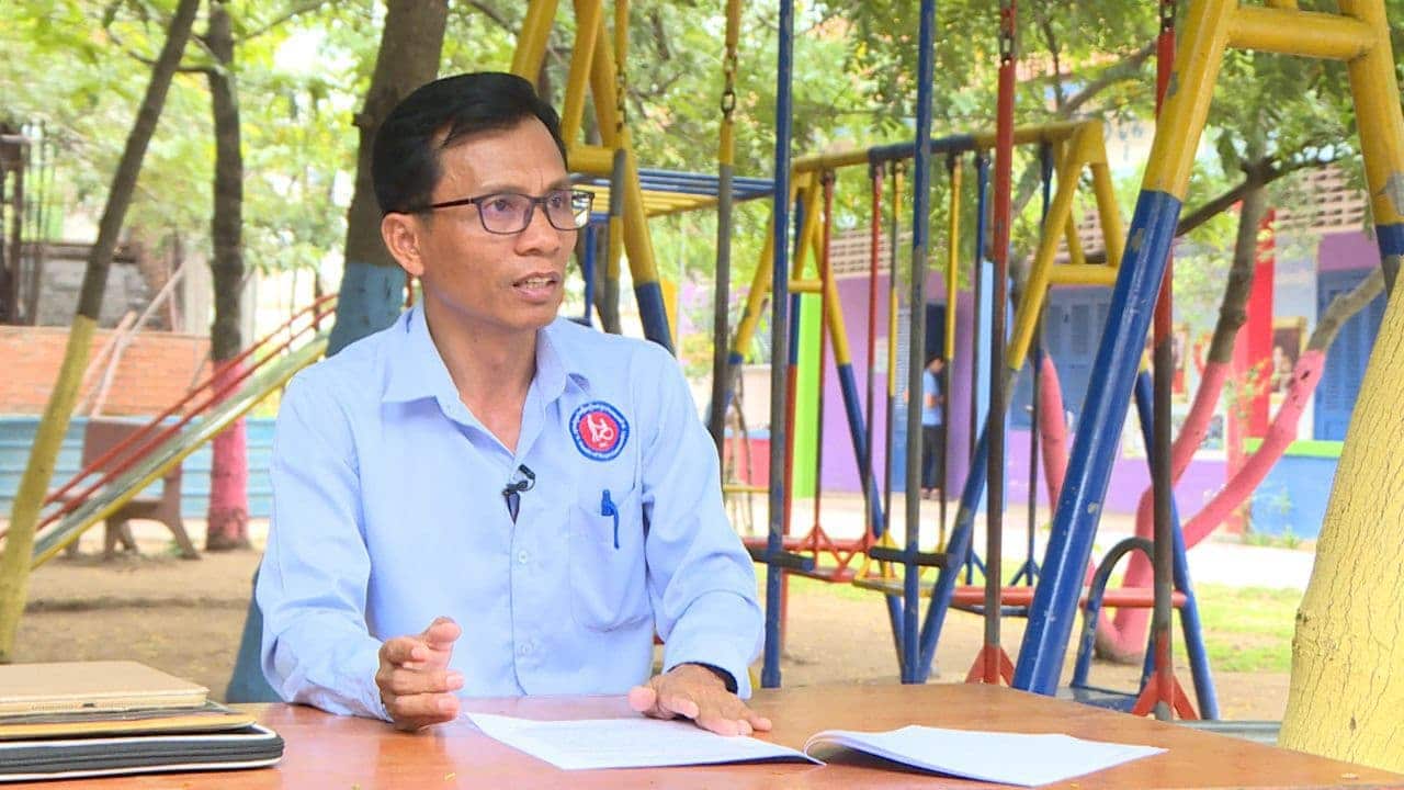 អូទីស្សឹម