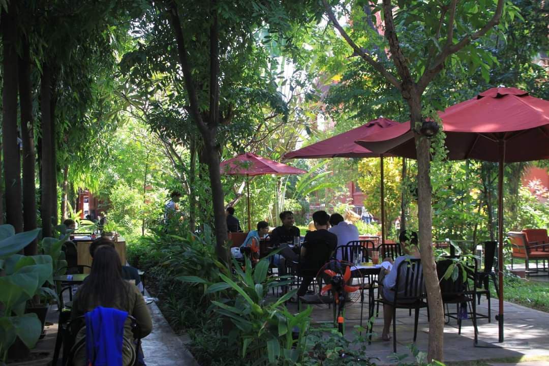 ហាងកាហ្វេ