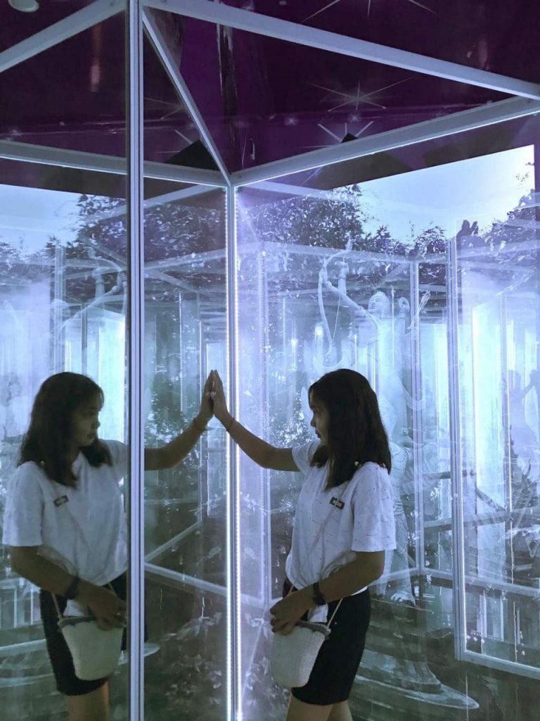 សារមន្ទីរ